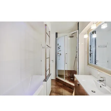 Charming Loft In Lyon Ecully